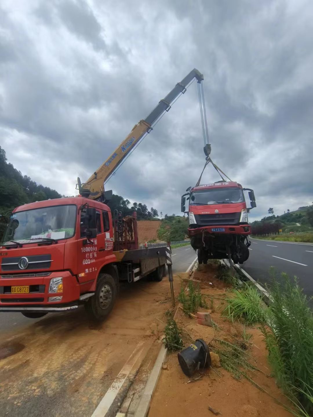 南山区吊车出租公司在日常生活中对吊车要怎样检查